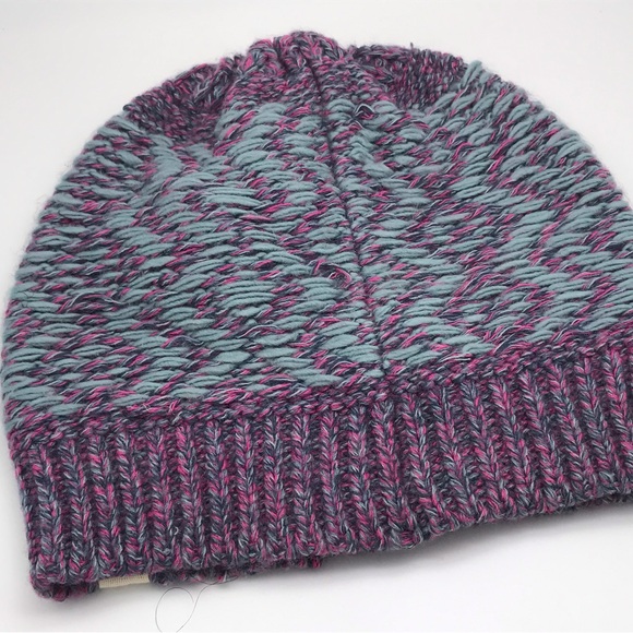 NORTH FACE TRIBE N TRUE BEANIE   NWOT - Picture 6 of 8